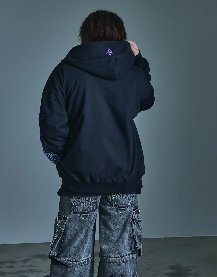 REFLEM【レフレム】オリエンタル刺繍ヘビーウェイトジップアップ