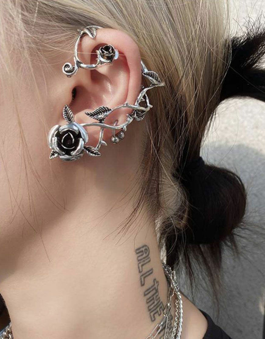 イヤーカフ・ピアス | アクロトーキョー。