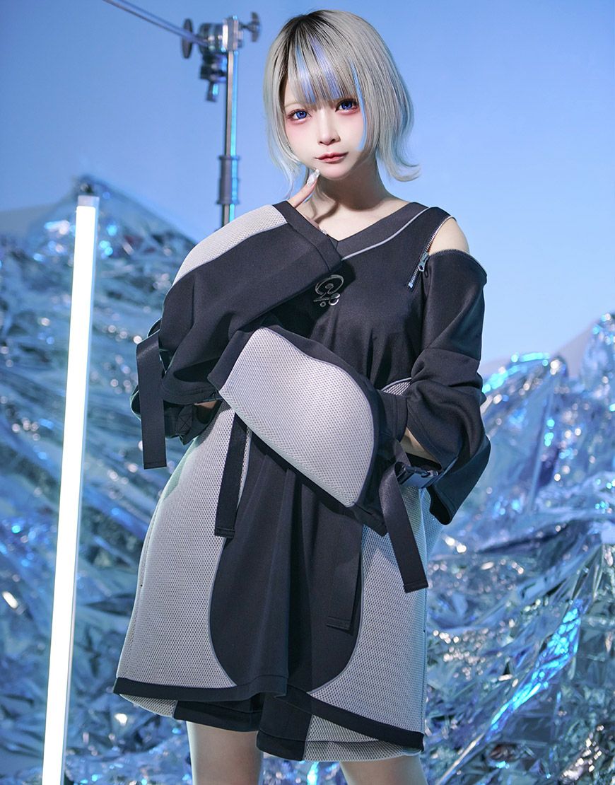 ililil【イルイルイル】あのねちゃんコラボカットソー/全2色