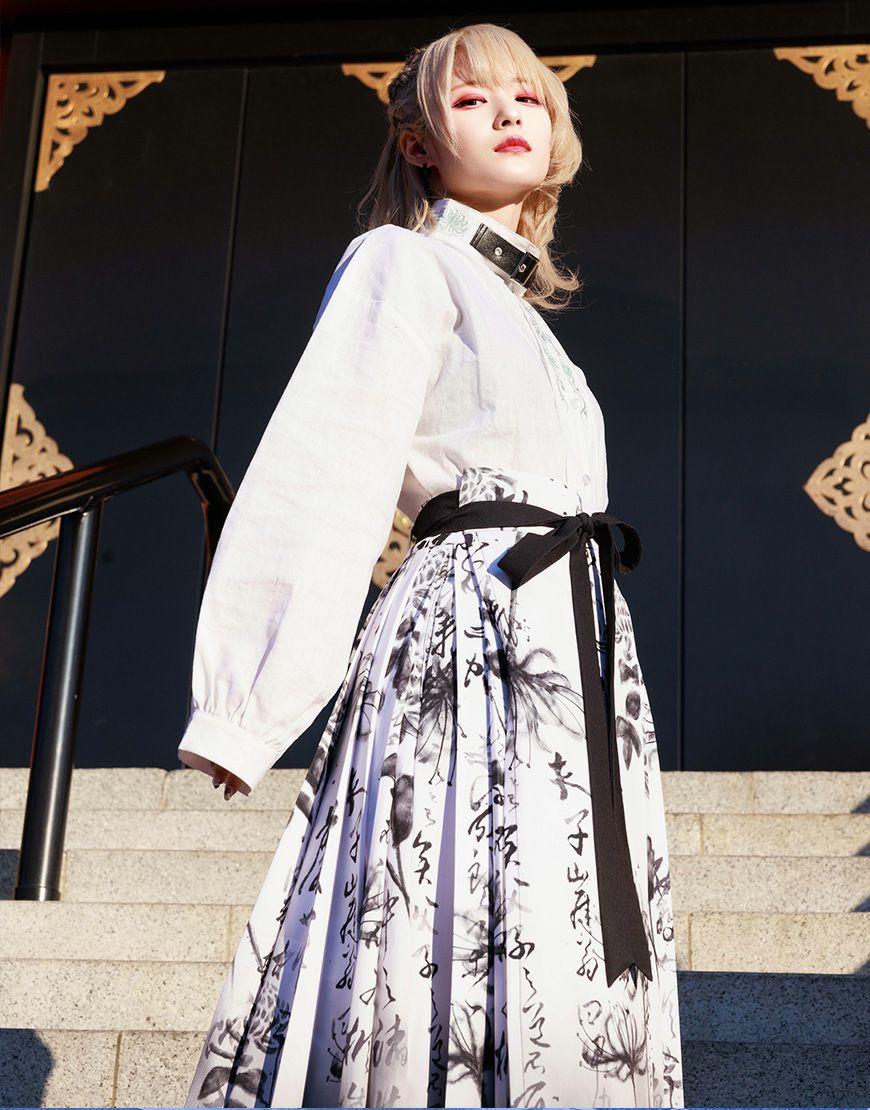 AdaNous【アダナス】曼珠沙華 巻きスカート/全2色