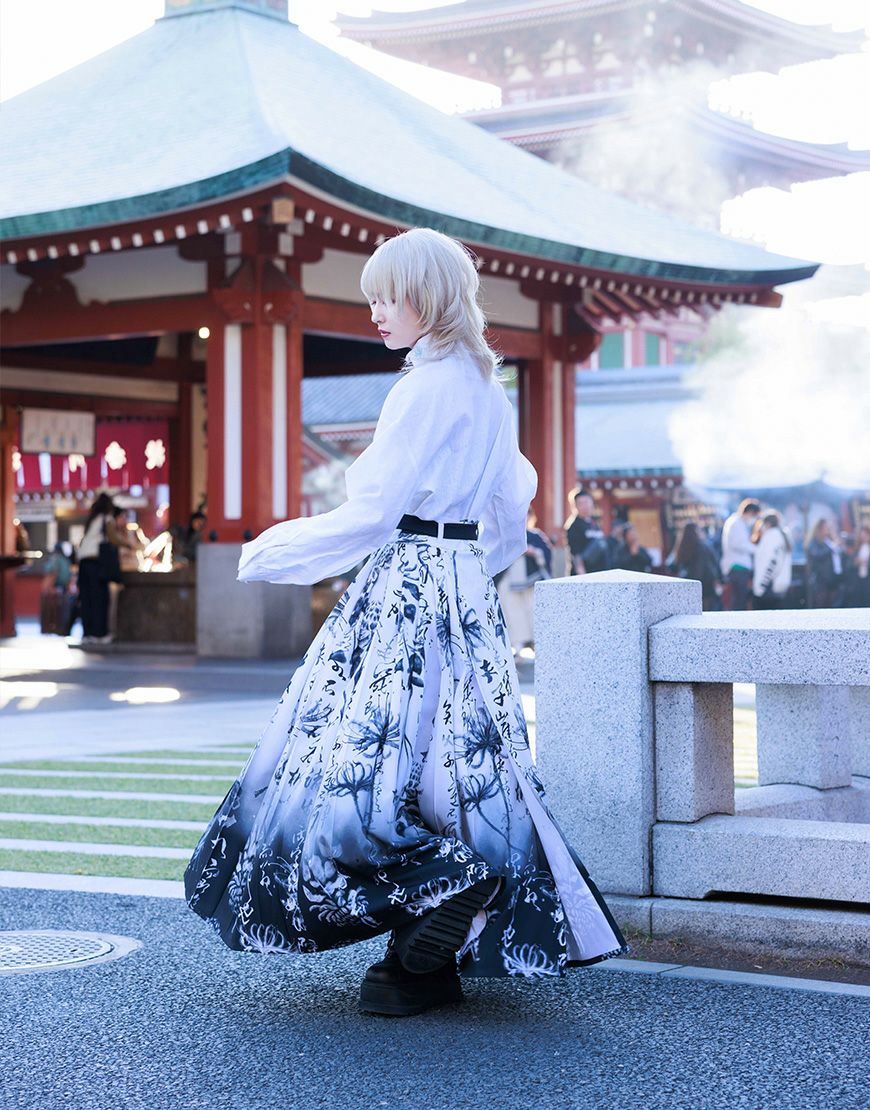 AdaNous【アダナス】曼珠沙華 巻きスカート/全2色