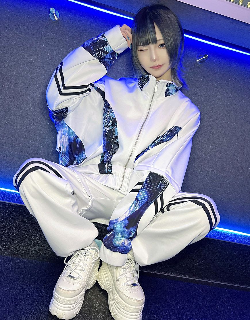 ililil【イルイルイル】『外せ、壊せ、再構築せよ。―コード：Z.I.P