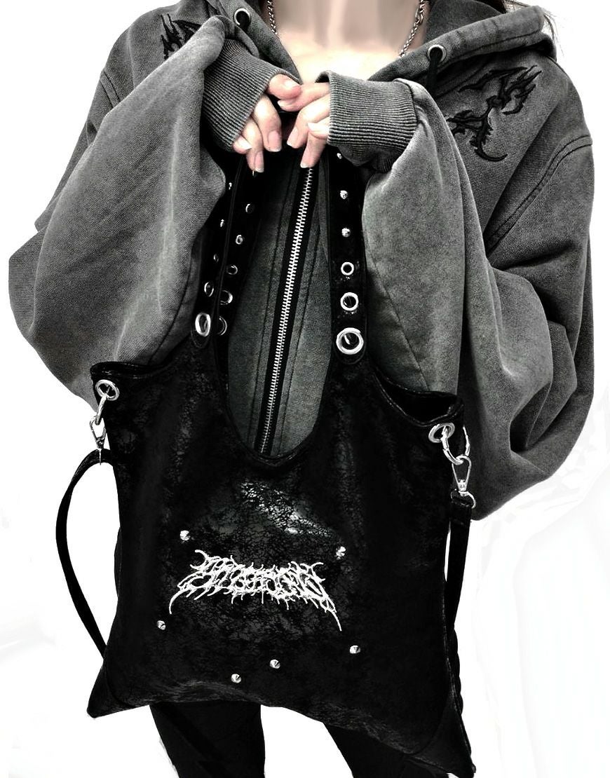 NOVESSEL【ノベセル】2WAYメタルロゴクラックショルダーバッグ/全1色