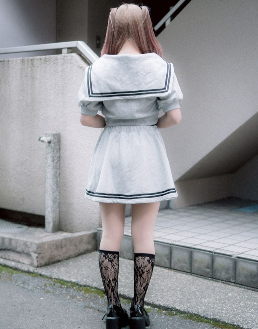 TRAVAS TOKYO【トラバストーキョー】セーラー衿ジップアップ半袖