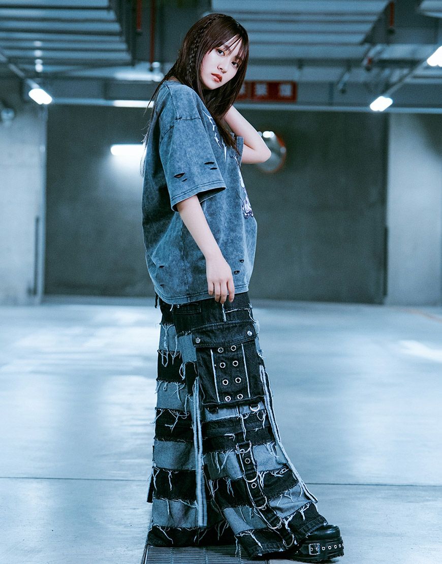 OKAYu様 TシャツブラウンC、黒 TRAVAS TOKYO×kuua SPECIAL COLLABORATION】TRAVAS TOKYO×kuuaイラスト