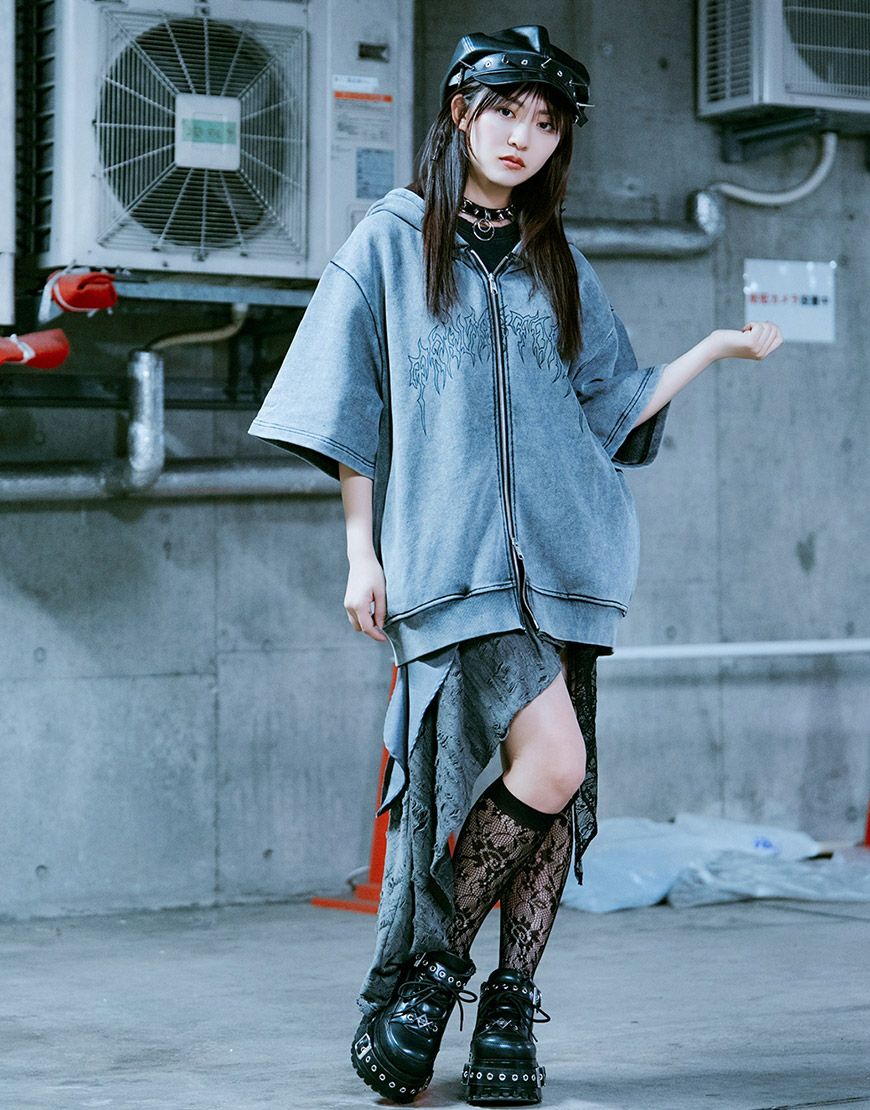 TRAVASTOKYO♡メイドクマぱーかー トラバストーキョー TRAVASTOKYO クマプリント パーカージャージメイド