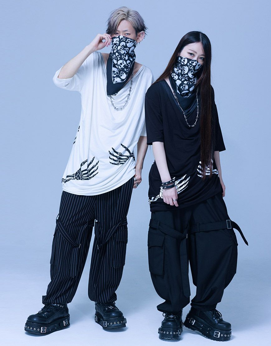 Gamchu【ガムチュ】ボクの骨は疲労困憊ですレントゲンボンタンパンツ/全2色