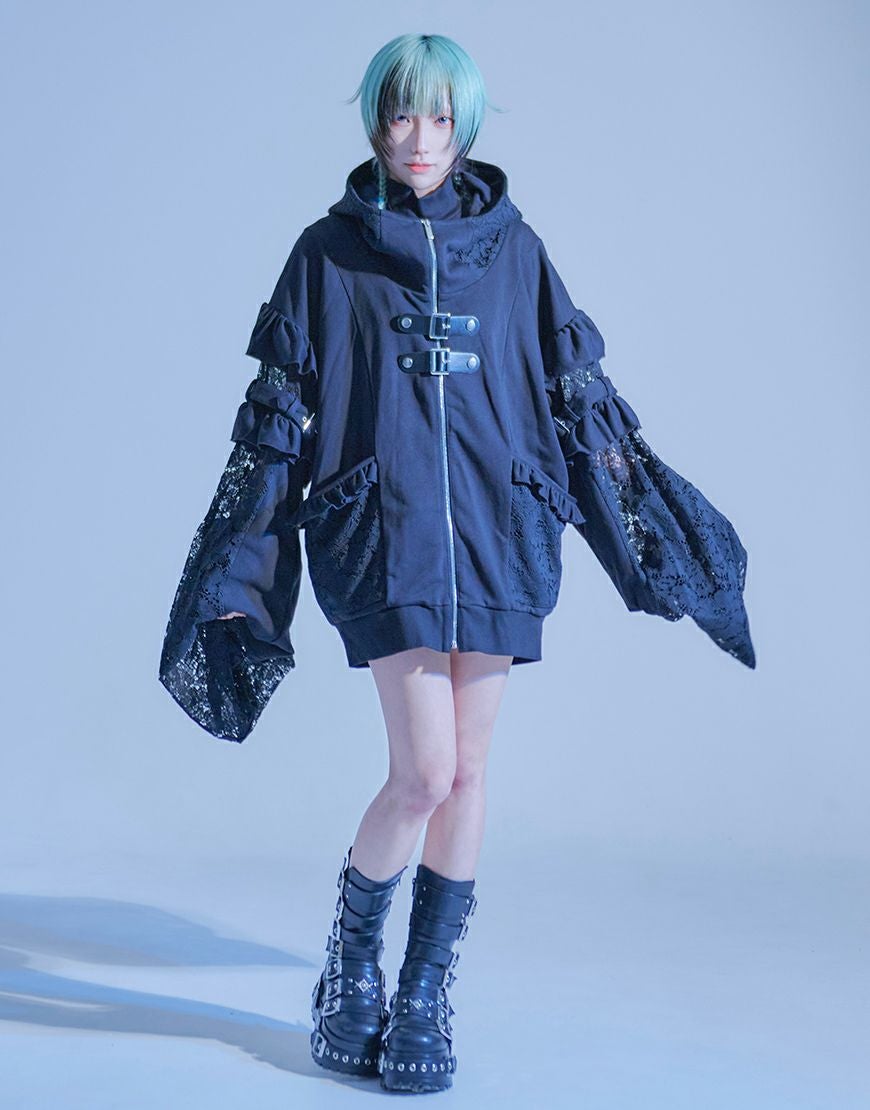 新品　タグ付き　ililil ふわふわの嘘で包んだ天使のレースフリルパーカー ililil【イルイルイル】ふわふわの嘘で包んだ天使のレースフリル
