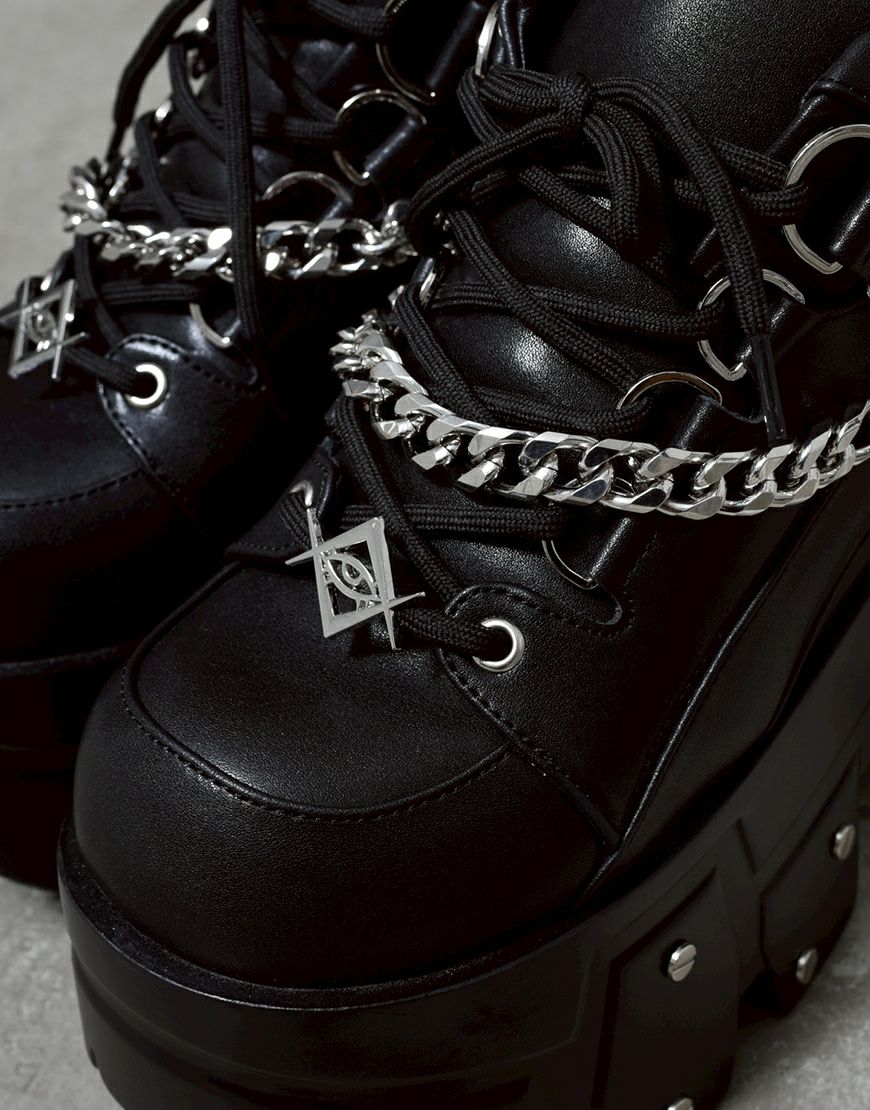 REFLEM【レフレム】ニューボンテージデザインプラットフォームシューズ