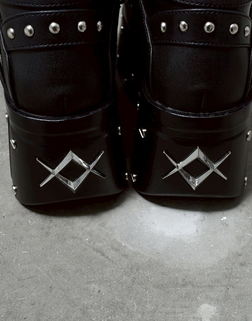 REFLEM【レフレム】ニューボンテージデザインプラットフォームシューズ