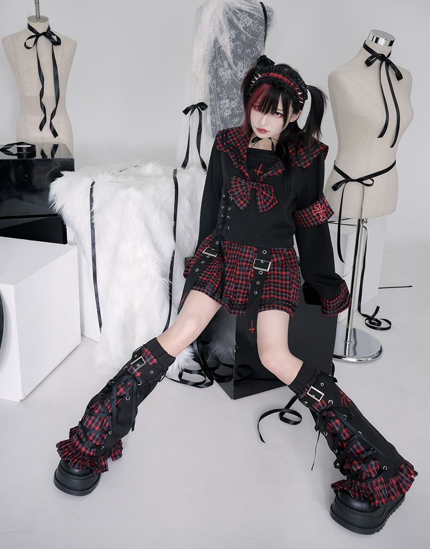 Grrr the Lipper【ガルルザリッパー】魔界学園セーラーセットアップ(改