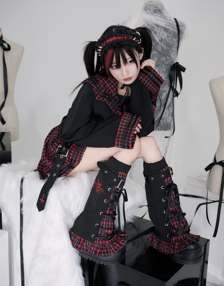 Grrr the Lipper【ガルルザリッパー】魔界学園セーラーセットアップ(改