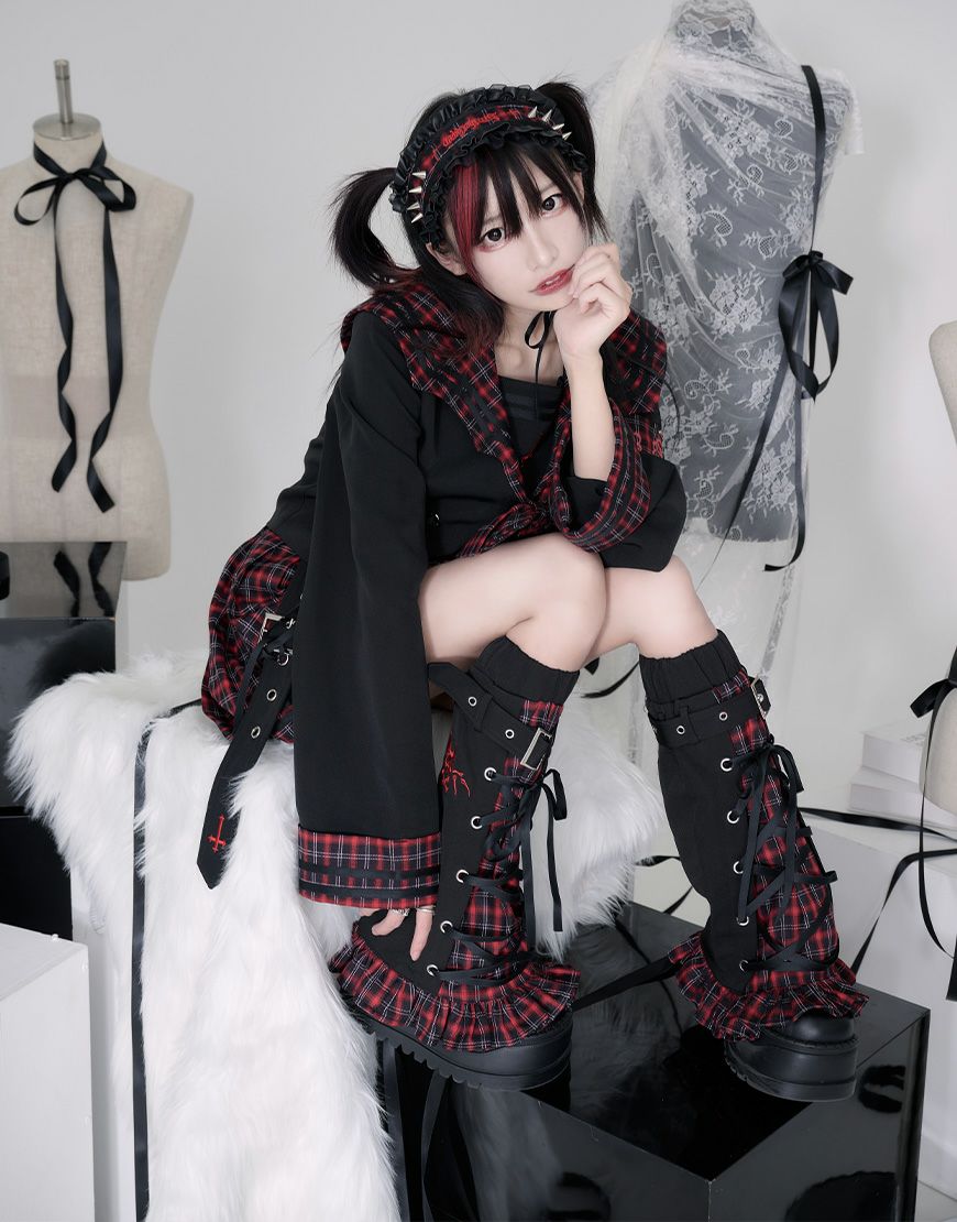 Grrr the Lipper【ガルルザリッパー】魔界学園セーラーセットアップ(改