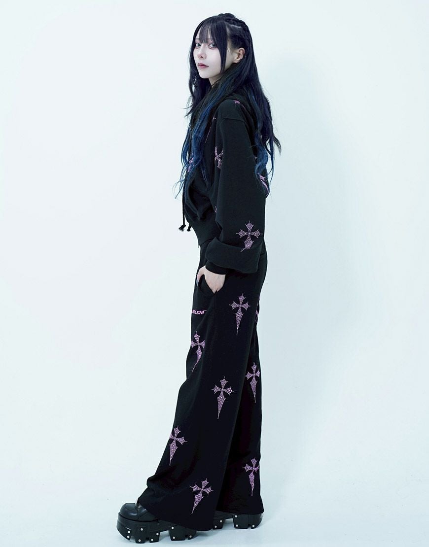 REFLEM【レフレム】ラインストーンクロス総柄長袖クロップドジップ