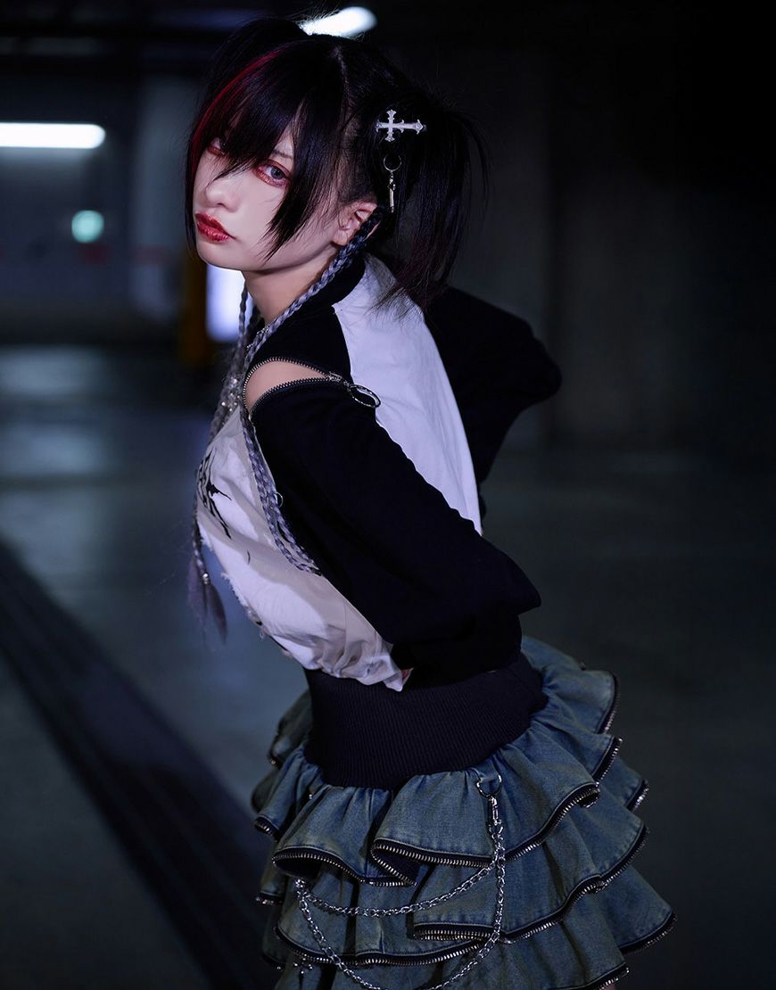 Grrr the Lipper【ガルルザリッパー】遺骨ガルガルロンT/全2色