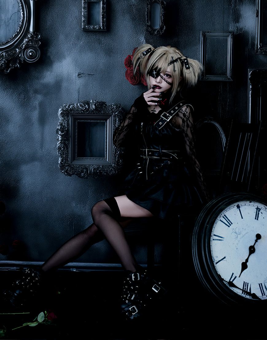 Grrr the Lipper【ガルルザリッパー】抱擁ﾝﾀﾞﾊﾞ刺殺ﾃﾞ・ﾜﾝﾋﾟ/全1色