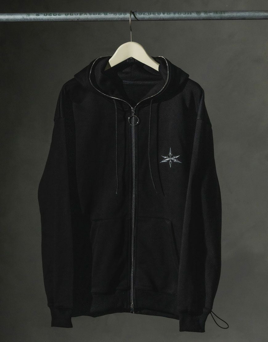 A:LLIONCE【アライアンス】EMBLEM ZIP-UP HOODIE/全1色