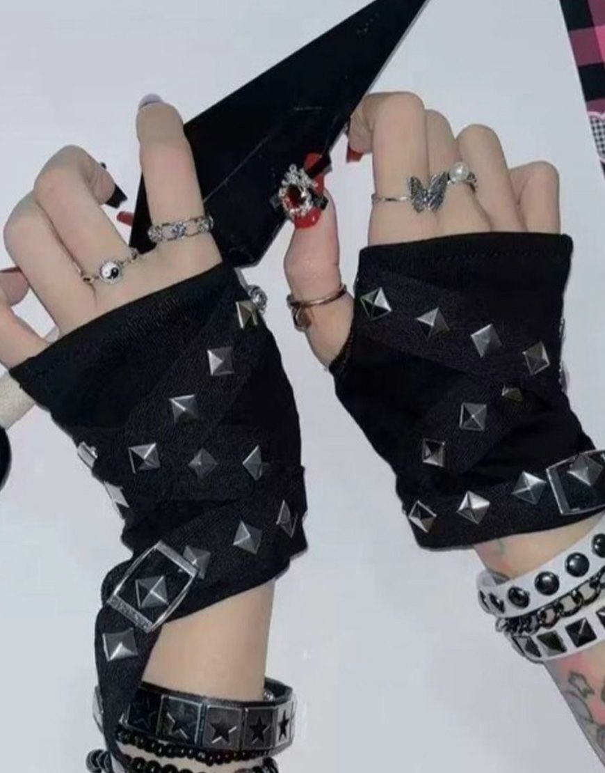 アームウォーマー・手袋 | アクロトーキョー。