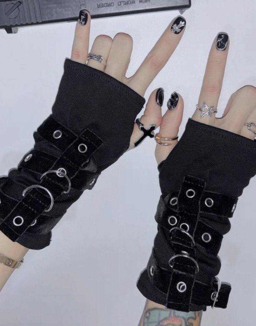 NOVESSEL【ノベセル】Dカンベルトアームカバー(両手2個セット)/全1色