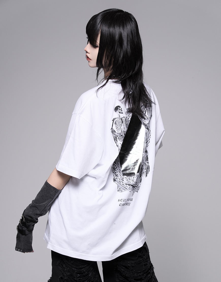 REFLEM【レフレム】ホログラムスカルプリント半袖Tシャツ/全2色