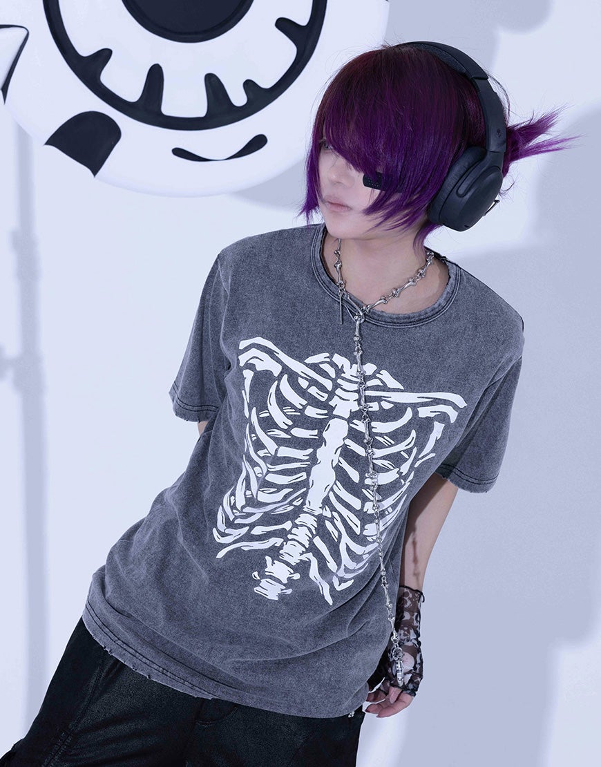 Gamchu【ガムチュ】ボクは夏に喰われて完全に骨抜きに 加工TEE/全2色