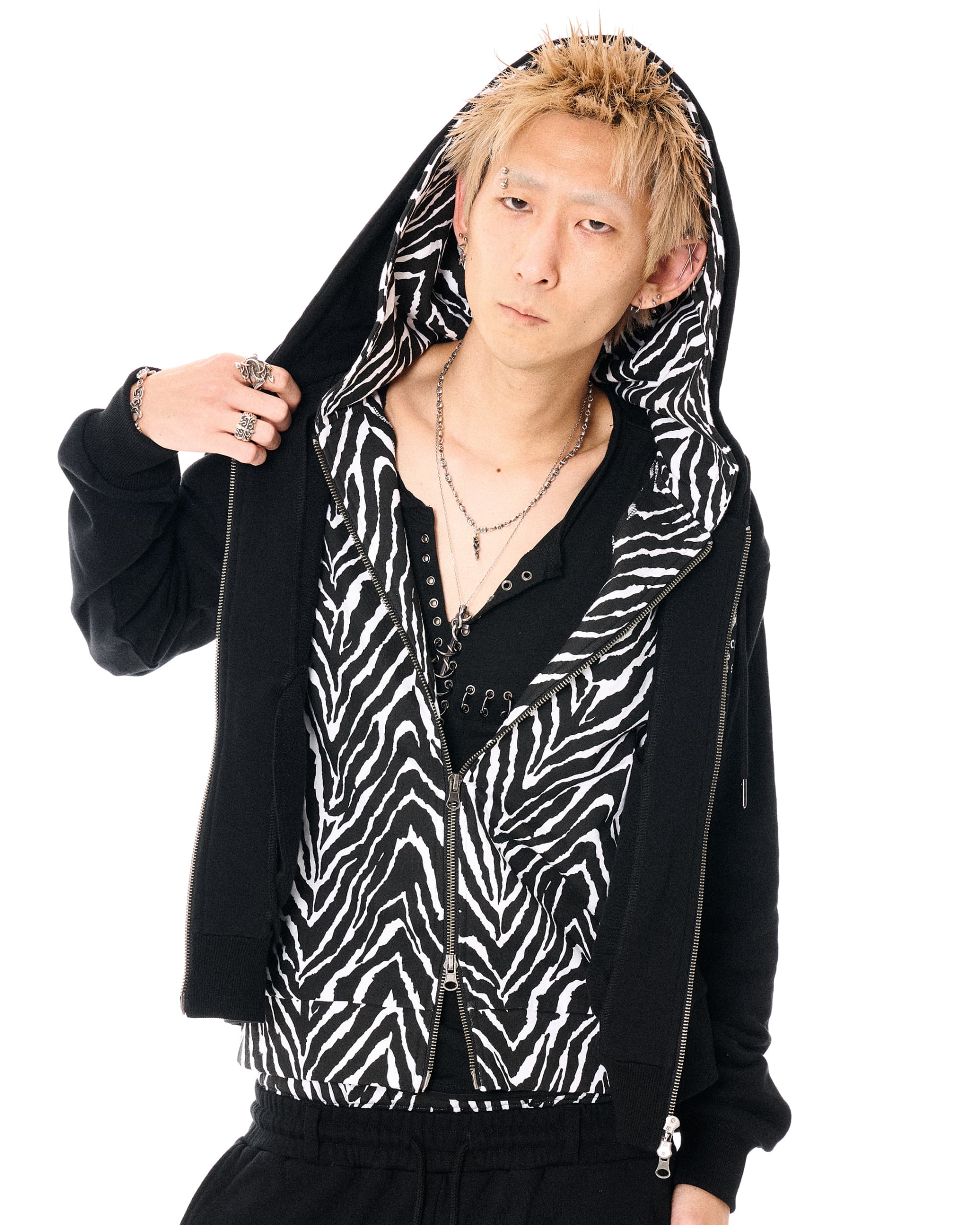 CIVARIZE【シヴァーライズ】キャットビッグプルオーバーパーカー/全2色