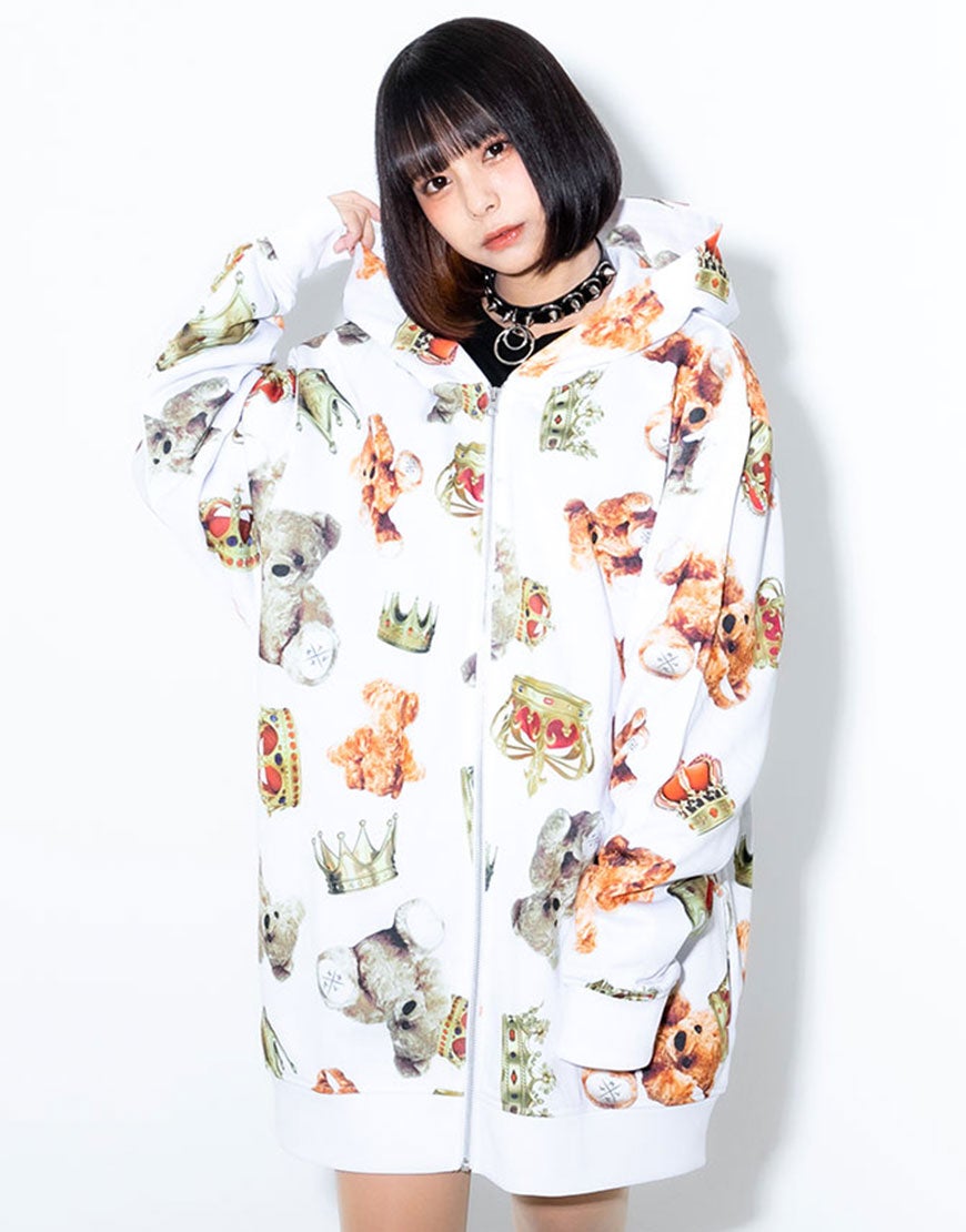 TRAVAS TOKYO【トラバストーキョー】クマ王冠総柄ジップアップパーカー
