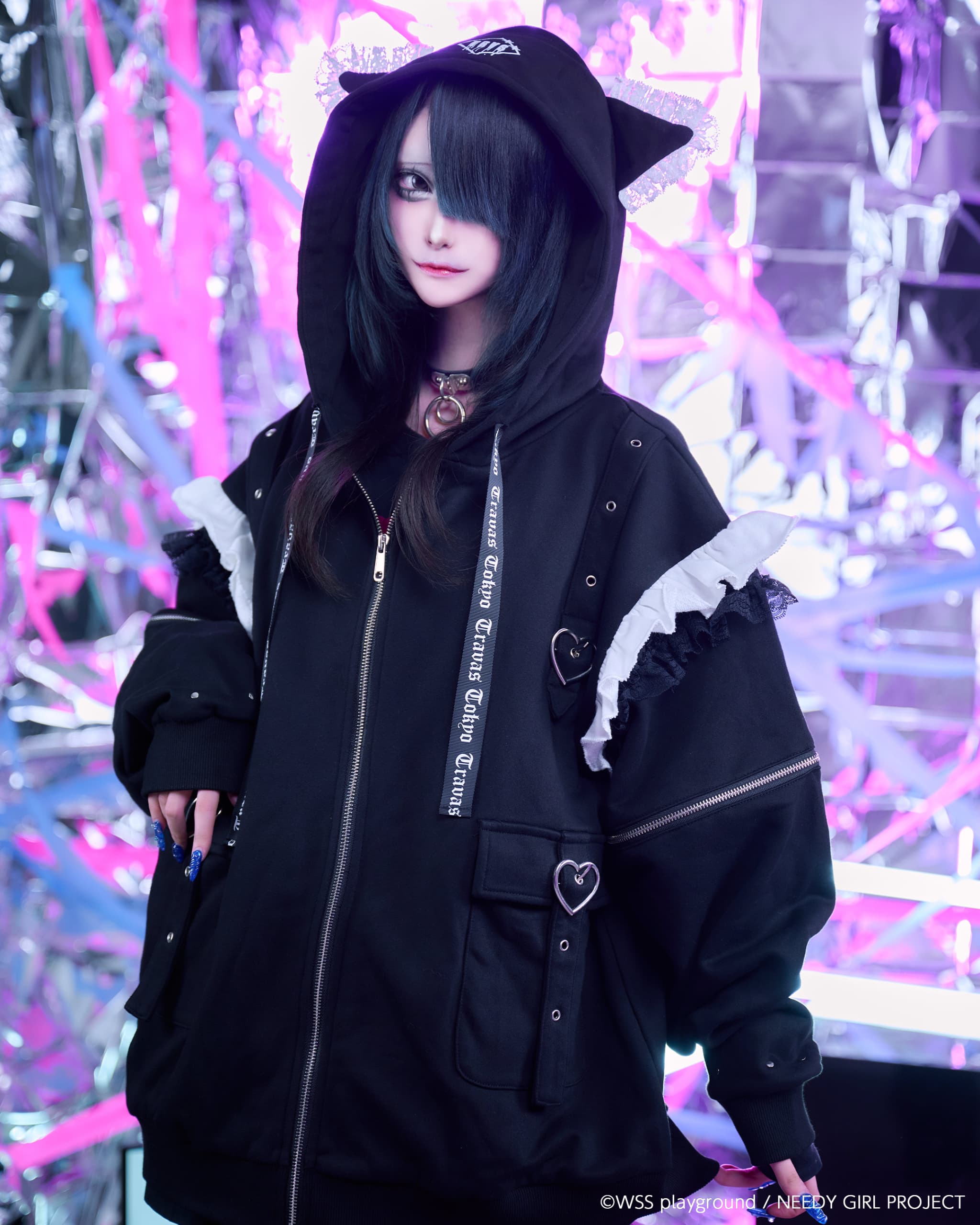 TRAVAS TOKYO×NEEDY GIRL OVERDOSE】猫耳ベルトフーディー/全2色