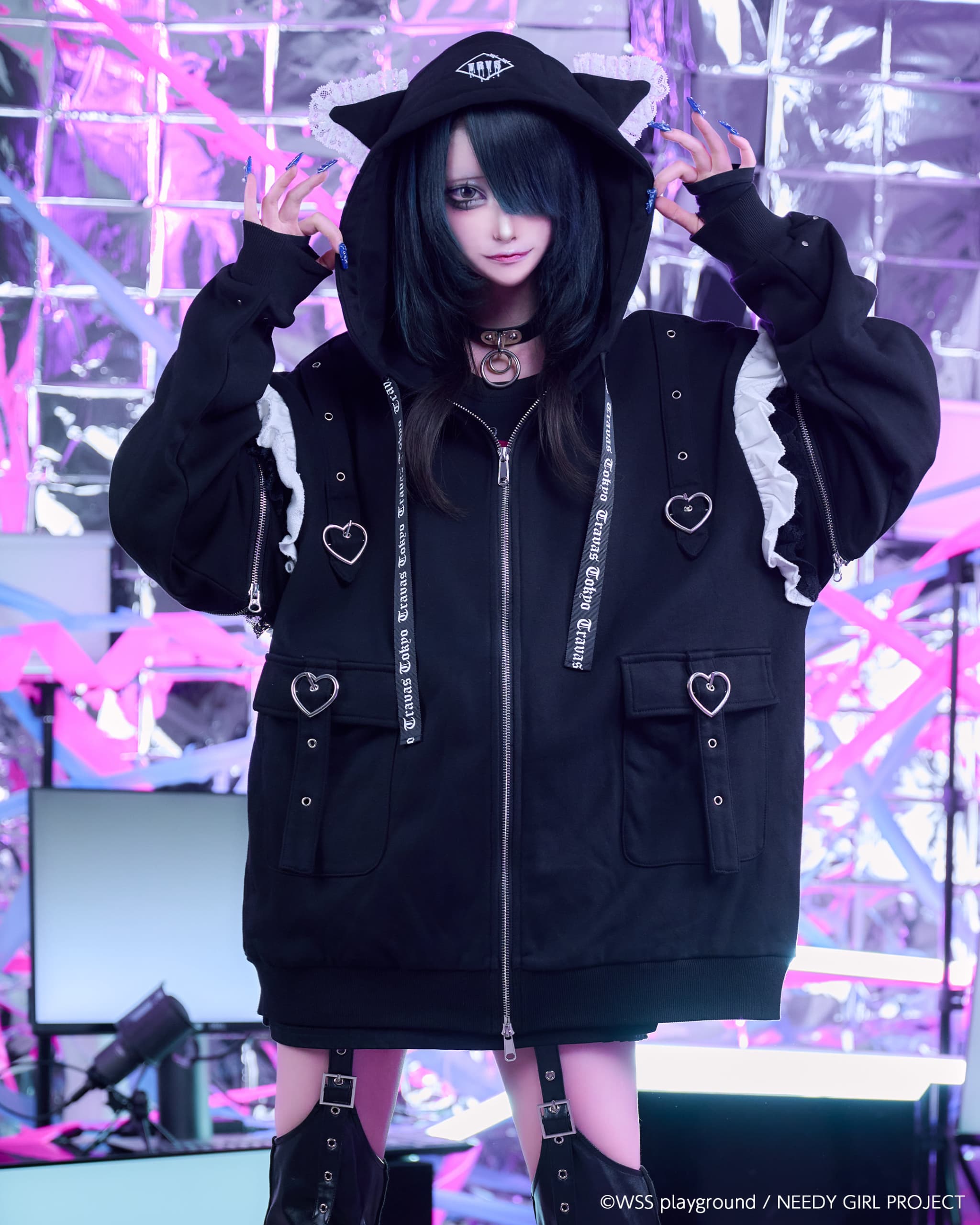 TRAVAS TOKYO×NEEDY GIRL OVERDOSE】猫耳ベルトフーディー/全2色