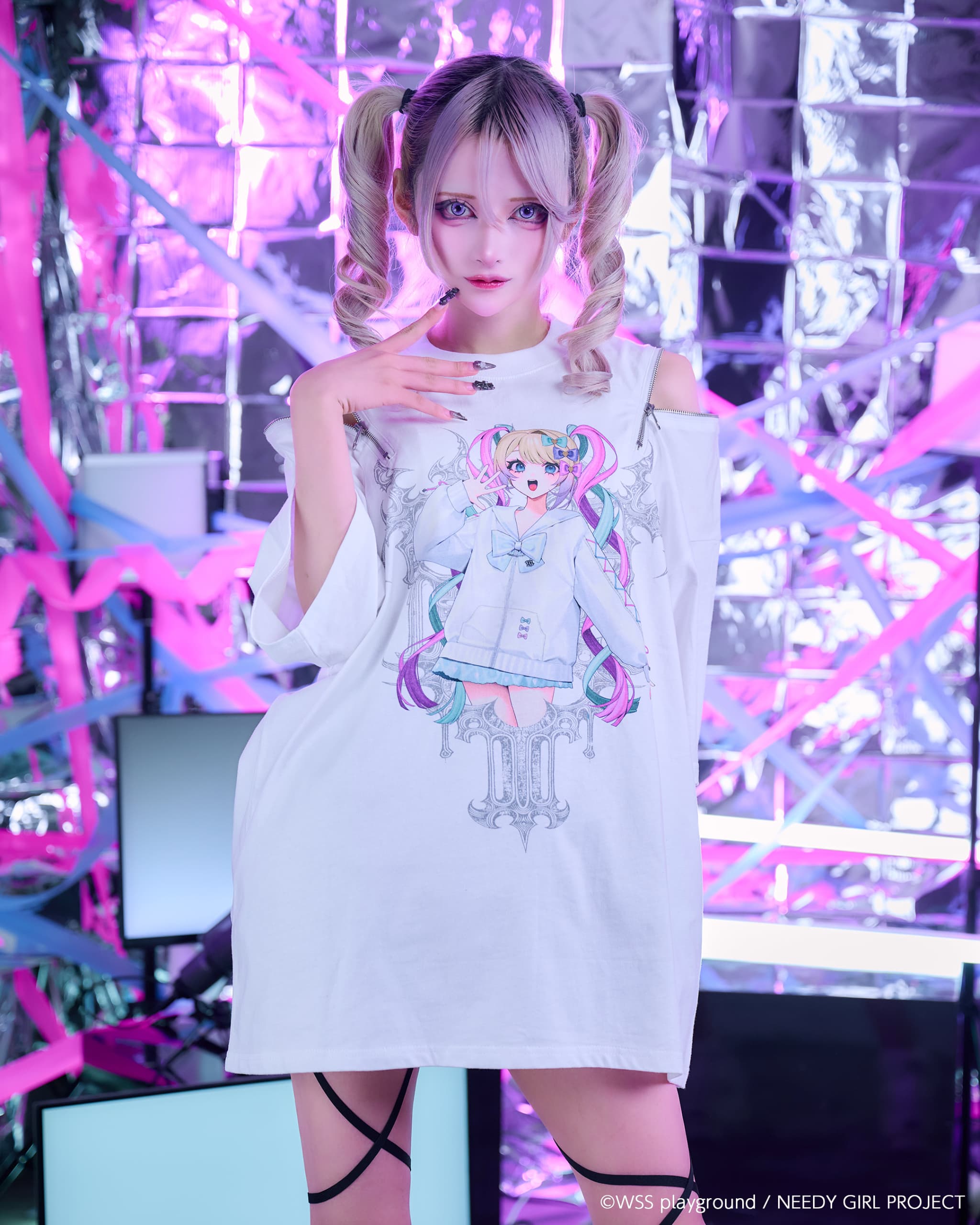 TRAVAS TOKYO×NEEDY GIRL OVERDOSE】超てんちゃんイラストTシャツ/全1色