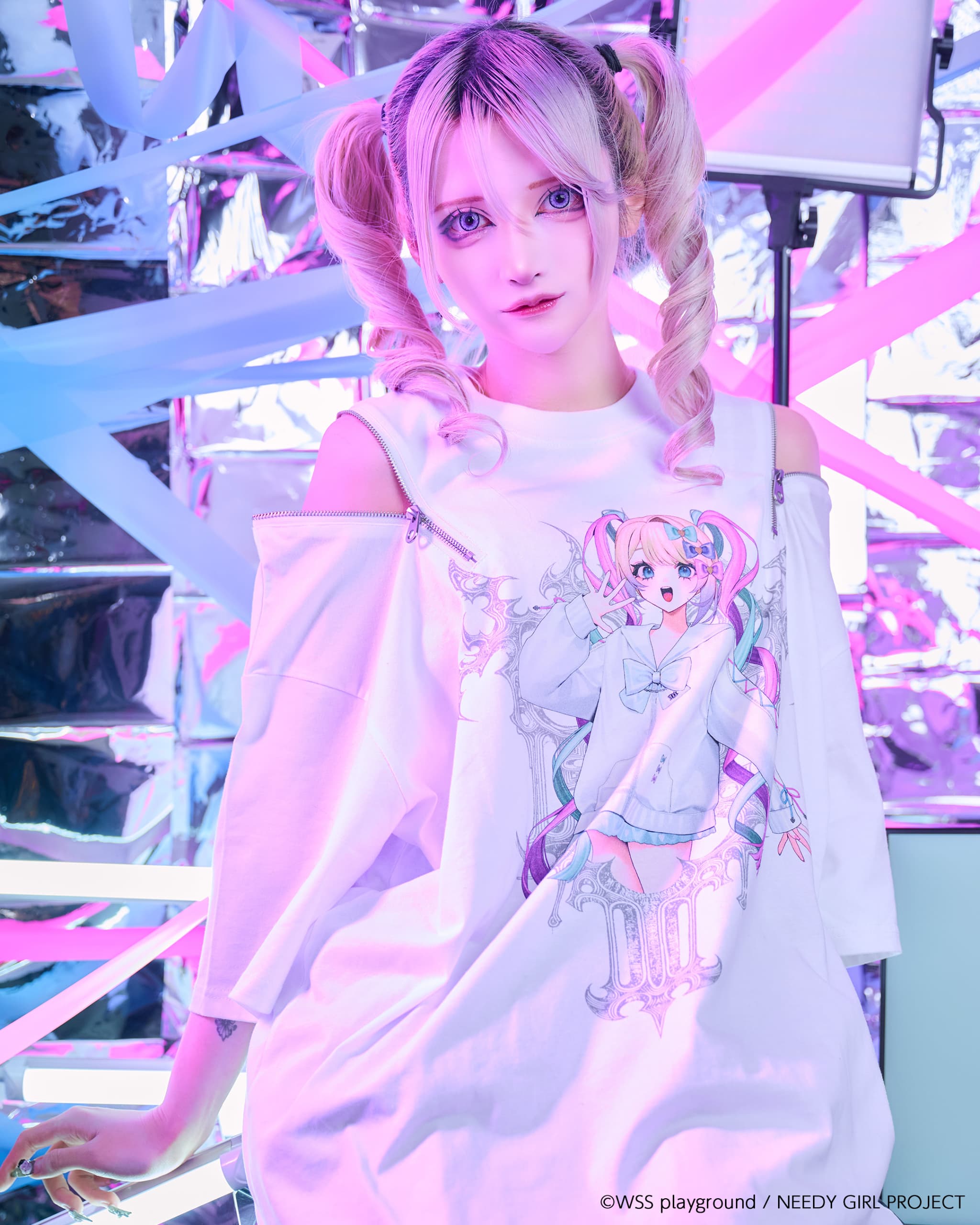 TRAVAS TOKYO×NEEDY GIRL OVERDOSE】超てんちゃんイラストTシャツ/全1色
