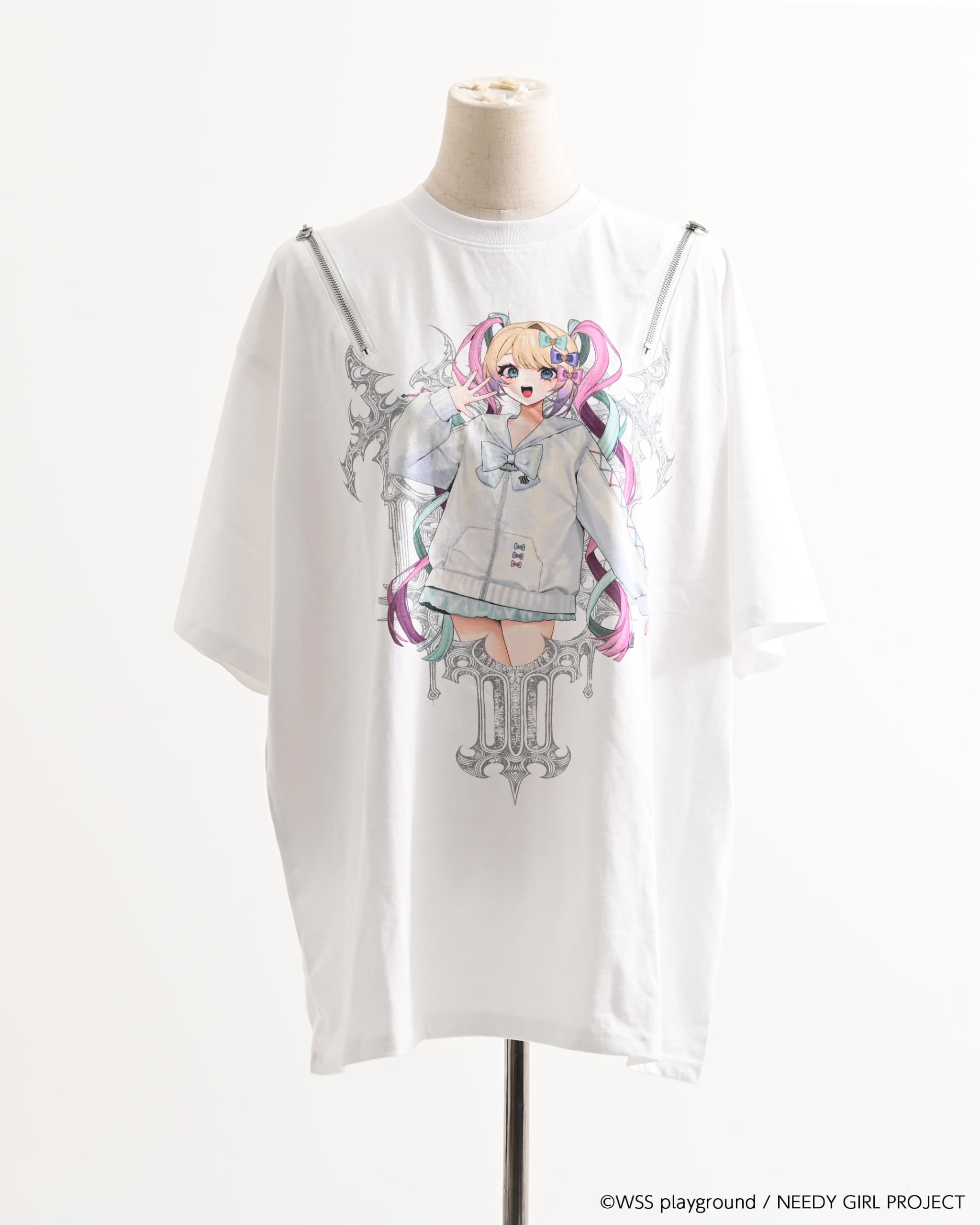 MEITETSU maneca グランパス コラボ(たーちゃんさん専用) TRAVAS TOKYO×NEEDY GIRL OVERDOSE】超てんちゃんイラストTシャツ/全1色