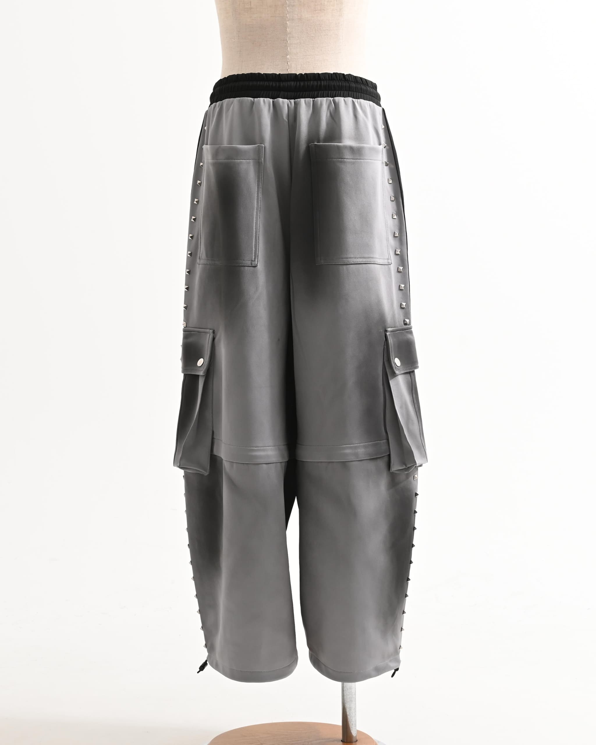 REFLEM【レフレム】2WAYスプレー加工スタッズラインジャージパンツ/全3色