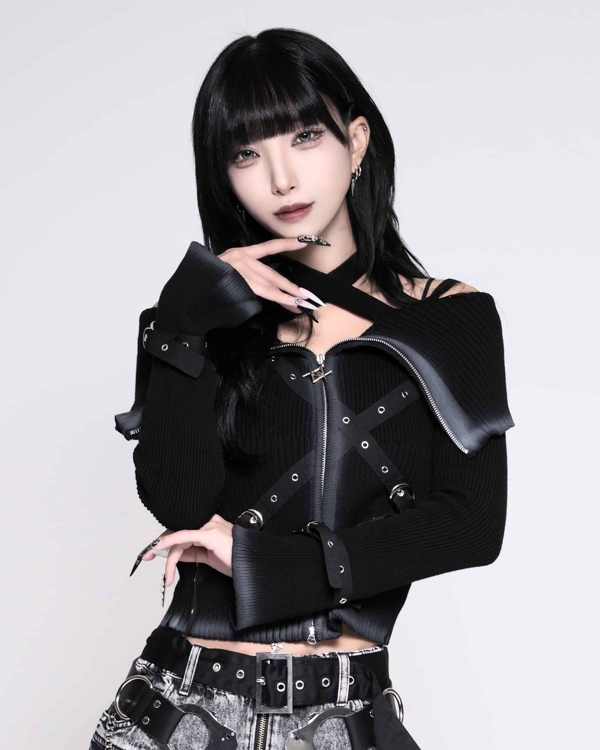 半袖ニット | アクロトーキョー。